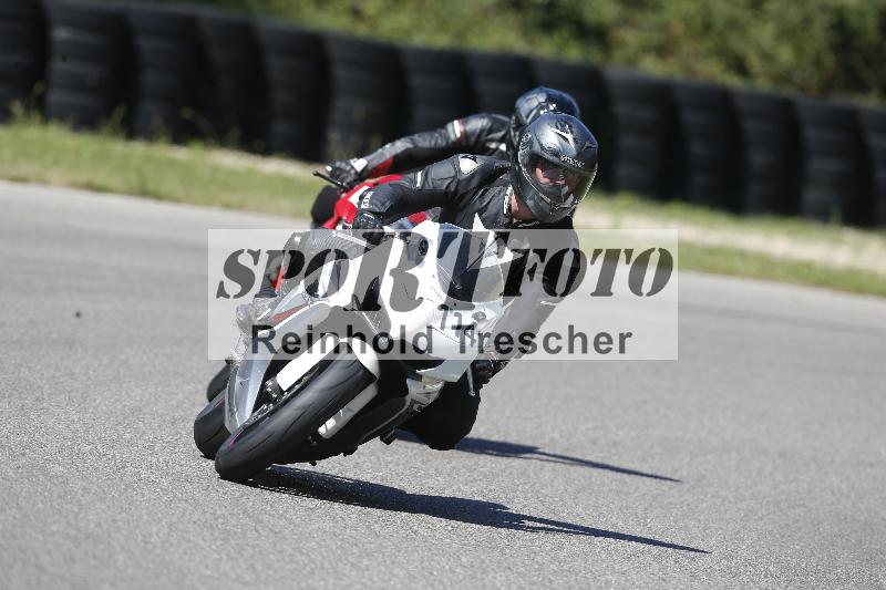 /48 25.08.2025 Cornu Master School ADR/gruen-vert/114